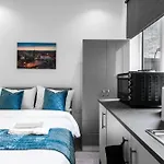 Modern Studio Rooms In Wembley