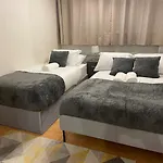 Well-Preserved Cozy1Br Flat In Lcy With Free Parking