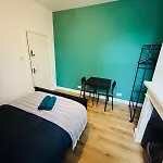 Guest Rooms 15 Minutes To Central London