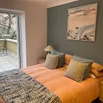 Flat In London - Close To Excel