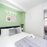 Soho Apartments F2