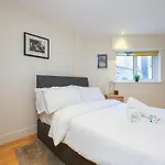 Large Luxurious Central Private Terrace - For 6