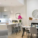 Urban Chic - Acre
