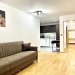 Contractors And Relocation Multiple Houses London