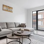 3 Bedroom Sleep12 In London Mr2