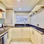 Bright & Spacious West London Gem