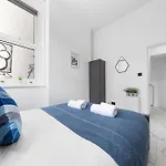 Modern 2 Bedroom Flat - Near Primrose Hill, Camden Market, Regent\'S Park - Good Links To Kings Cross, Euston, Finchley Road Station - Nw3 London