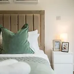 Bethnalgreen Apartments By Sleepy