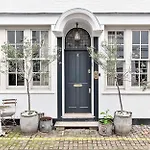 Knightsbridge 2Br Mews House