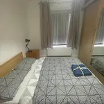Super Streatham Room