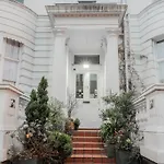 Beautiful 2Bed Apt By Hyde Park