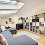 Duplex Apartment Shoreditch - The Living Elite Collection