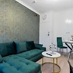 Stylish 2 Bed Apartment Near Central London