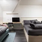 Very Large Studio On Finchley Road 15