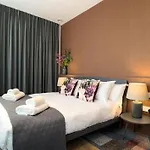 Mirabilis Apartments - Bayham Place