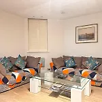 Spacious Central London Flat - 2Bhk