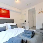 Central London Luxury Studios Fulham Close To Underground Newly Refurbished