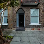 Primrose Hill Apartments