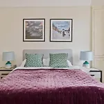 Stylish London Getaway In The Heart Of The City