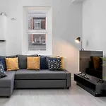 Large Brick Lane Apartment - 1St Floor