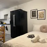 Lovely Double Rooms In Euston & Square In Central London