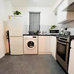 Hidden Oasis Comfy Studio In New Cross London