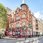 4 Guests | Smart Tv | Attractions