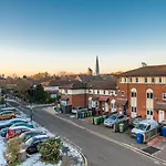 Cozy Apartment In Greater London - 1Br,1 Bath