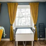 Superb 1Bd Flat In The Heart Of Camden Town