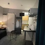 Single Bright Studio Flat In King\'S Cross