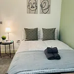 Willesden J Guest Home 4