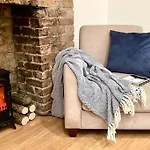 A Charming One Double Bedroom Flat