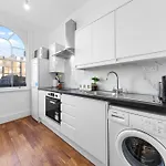 Central London Serviced Apartment - Paddington Luxury Stay - Hyde Park & Westminster