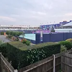 Queens View