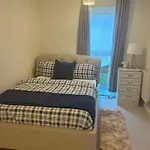 En-Suite Double Room In A Shared Apartment Close To Central London