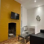 Tree Apartments Goswell Road Ec1 Angel