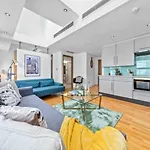 Sleep 4 In St James Piccadilly Hy10