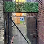 Tree Studio Apartment Barbican F3