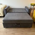 Luxury Modern 1 Bedroom Apartment With Balcony