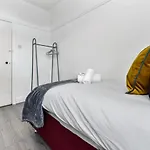 Stylish City Living: 3-Bd Close To Everything!