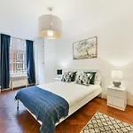 Cs Apartments Hyde Park