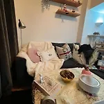 Flat In The Center Of London 8