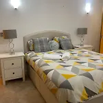 Ensuite Room In Royal Victoria Excel O2 Arena London