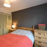 Spacious Walthamstow Apartment