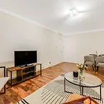 Spacious 1 Bed Next To Baker St