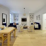 Stunning Hyde Park Apartment