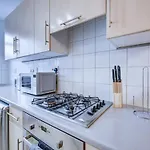 Pass The Keys Charming 2 Bedroom House Good Transport And Parking