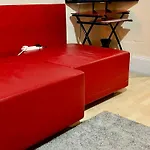 Comfy Rooms. Shared East London Homestay.