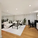 Hububb Luxury Apartment Kensington