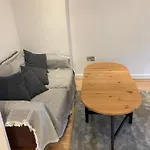 Two Double Bedroom Flat In Soho